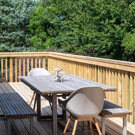 Waitahanui Lake House - Lake Taupo Holiday Home מראה חיצוני תמונה